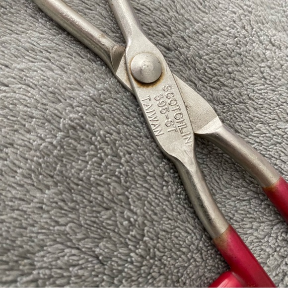 Seafood Shellfish Tongs - Picture 5 of 7